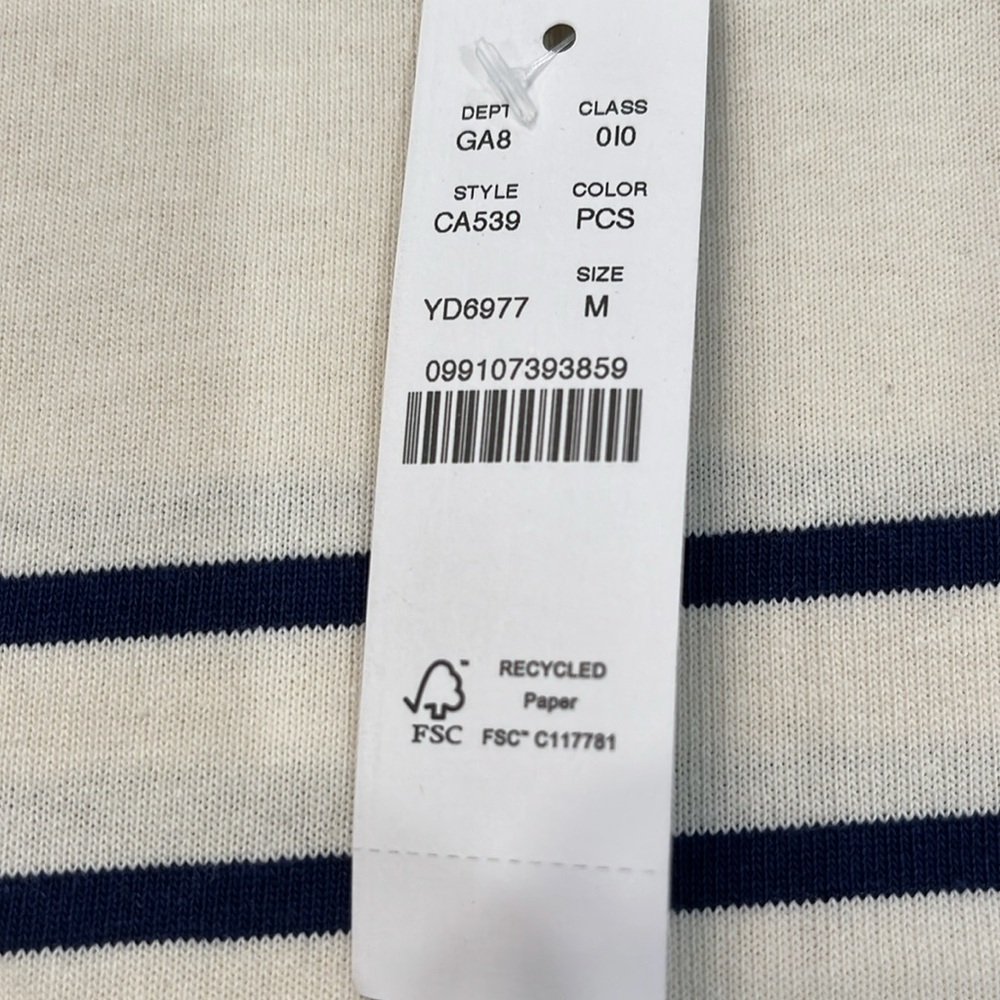 J. Crew Cropped Boatneck T-shirt with Buttons in Mariner Cotton/NWT/M - Picture 7 of 13